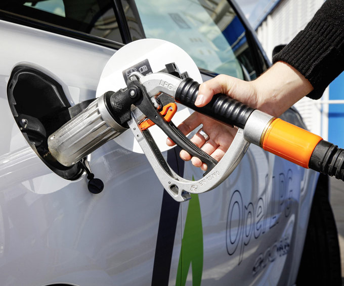Zertifizierter CNG / LPG Techniker