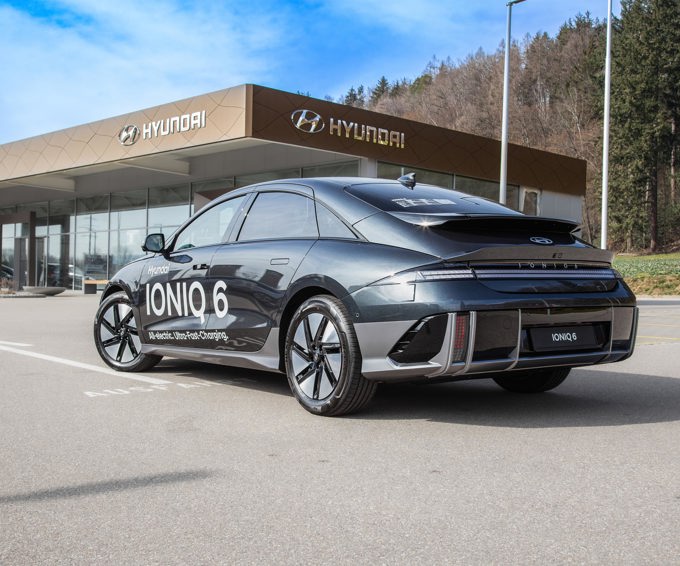 Hyundai IONIQ 6
