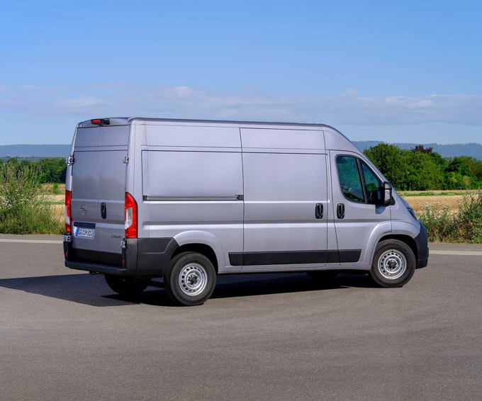 Opel Movano