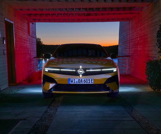 Opel Astra und Astra Sports Tourer