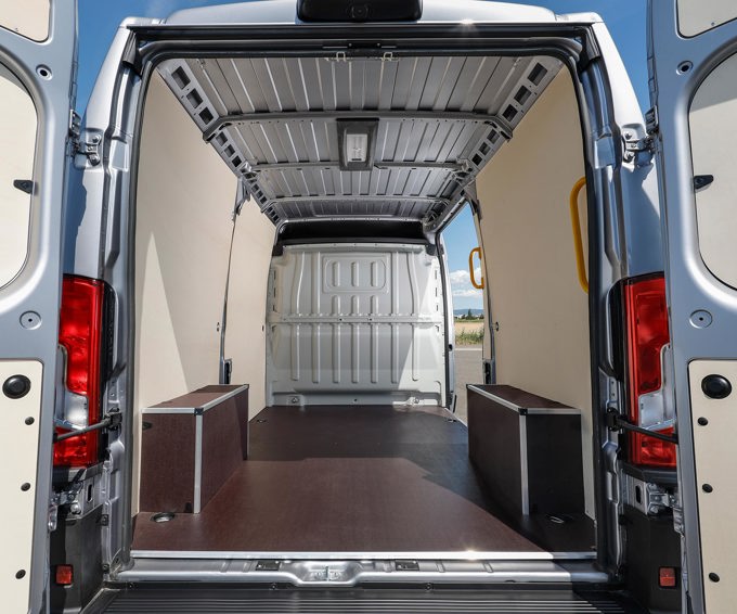 Opel Movano